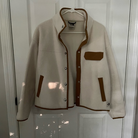 EUC The North Face Cream/Tan Button Up Jacket Small - Picture 7 of 7